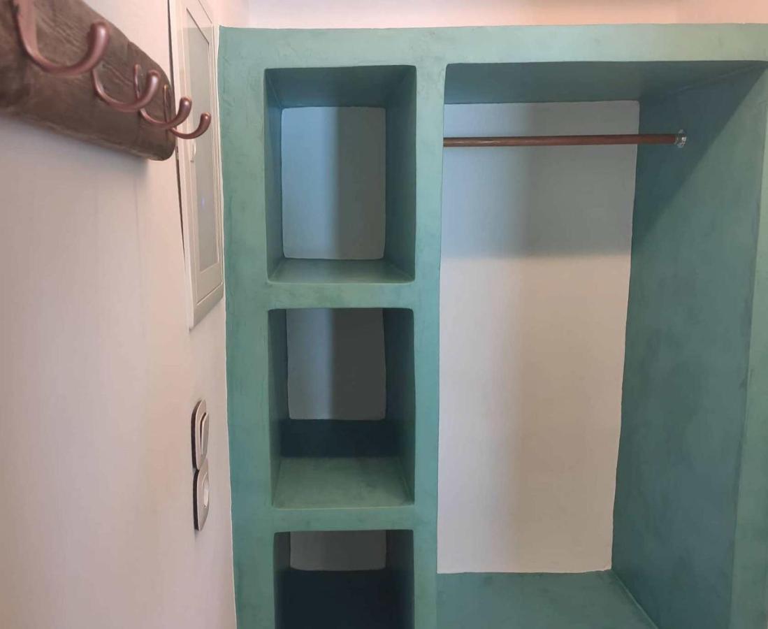 Apanemo Beach House Agios Nikolaos Kímolos Екстериор снимка